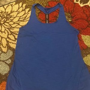 BLUE ATHLETIC TOP